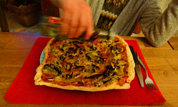 Les meilleures pizzas du monde et de ses environs – Anna Galore Le blog